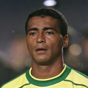 romario.jpeg.001afd5c87bc9d72cfb11b6a92c41cb3.jpeg