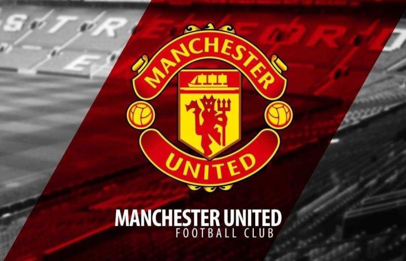 Manchester-United-Wallpaper-iPhone-3.thumb.jpg.6379781d12b168652d30af5e15396f8b.jpg