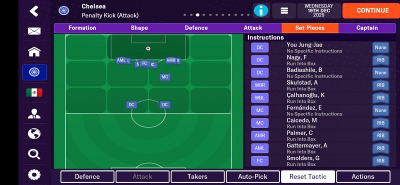 Screenshot_20231228_125644_com.netflix.NGP.FootballManagerMobile.jpg